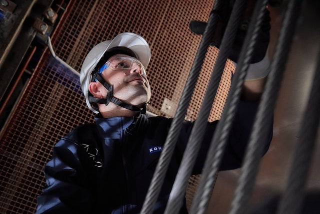 Elevator maintenance