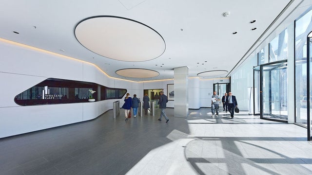 Westend Gate lobby