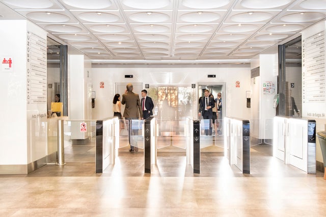 KONE turnstiles at Edificio Bronce