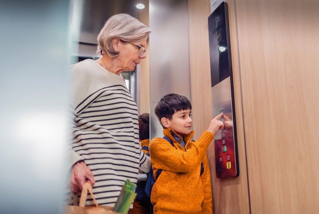 Resedential elevator