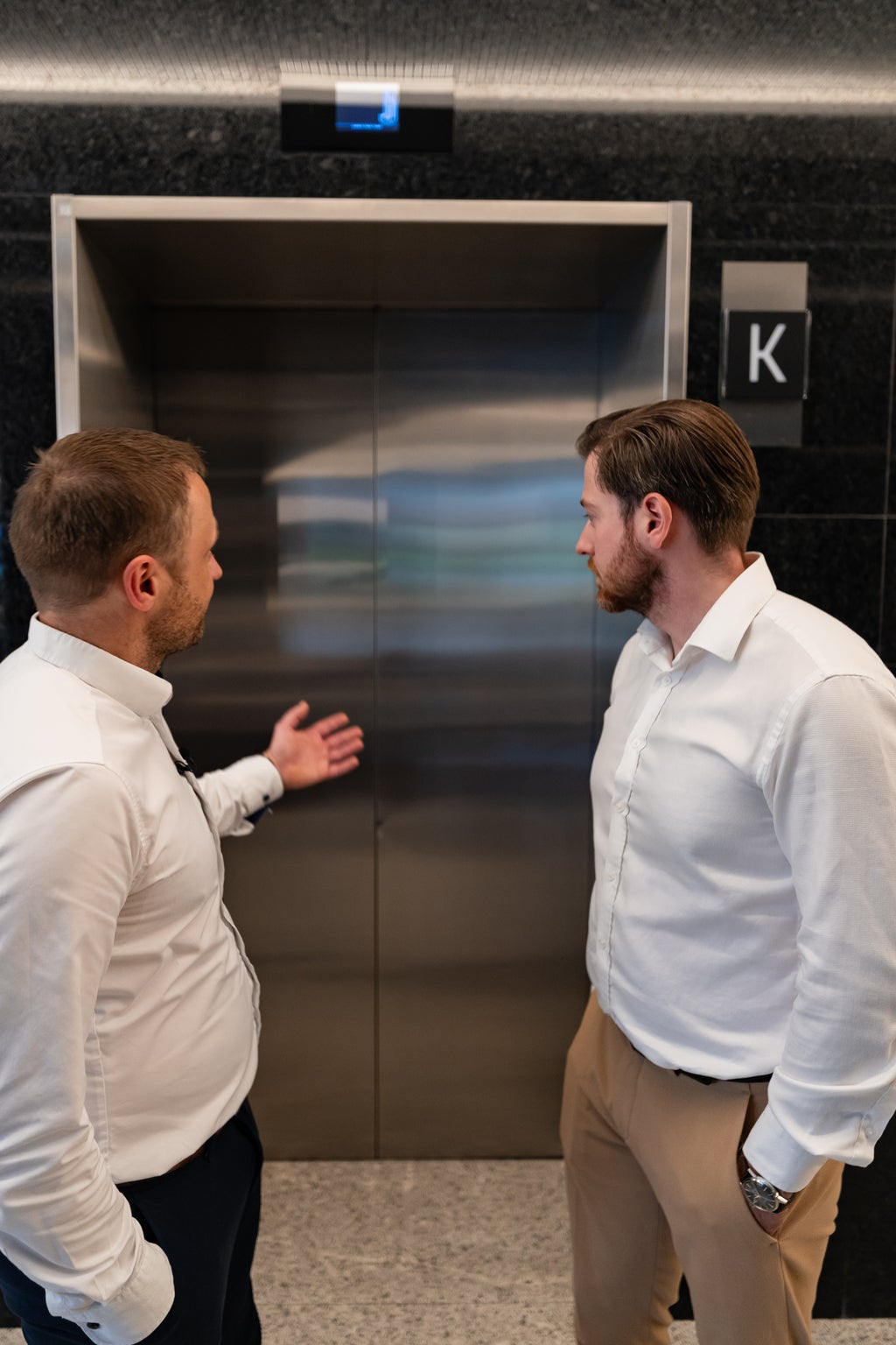 KONE_Warsaw_Trade_Tower_FINAL_ENG_sub