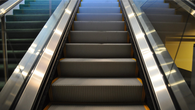 escalator