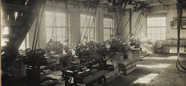 KONEen Antinkadun tehdas 1910