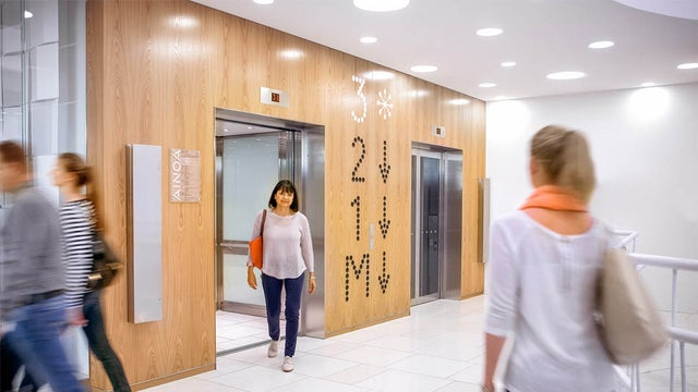 shopping center elevators