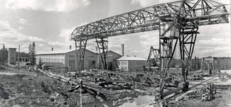 1943 KONE crane