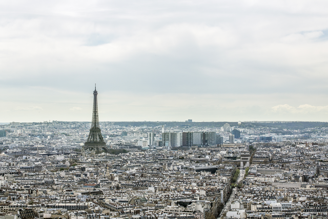 Paris skyline